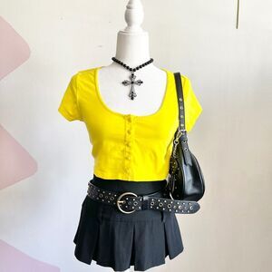 Savage X Fenty Yellow Crop Top, Baddie, Y2K, Streetwear, Soft Glam,‎ Medium
